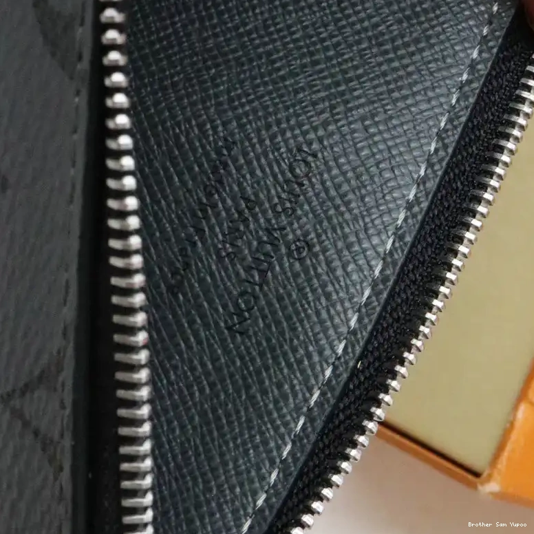 Brother Sam 2205DJ0032 Bag LV 0823